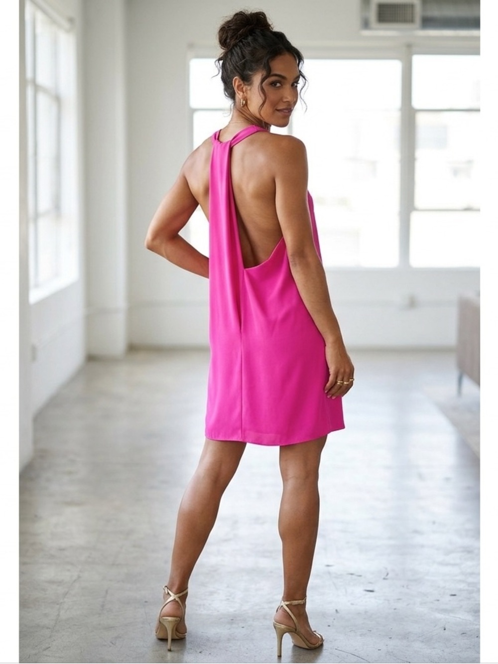 The Limited Fuchsia Pink Sleeveless Draped Back Chiffon Shift Dress - Size Small